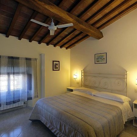 Oliviera Camere Pienza Bagian luar foto