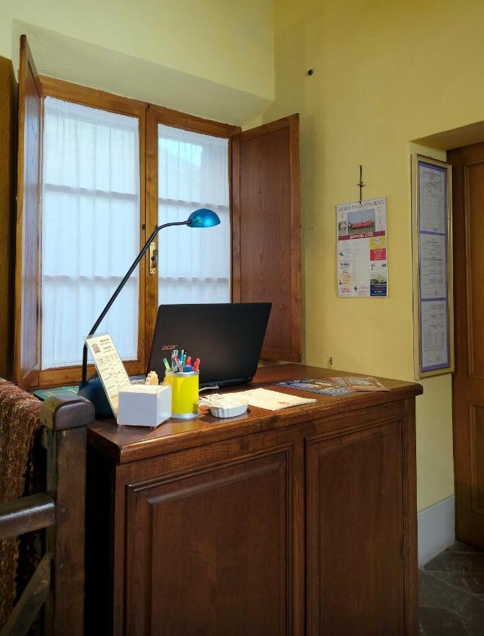 Oliviera Camere Pienza Bagian luar foto