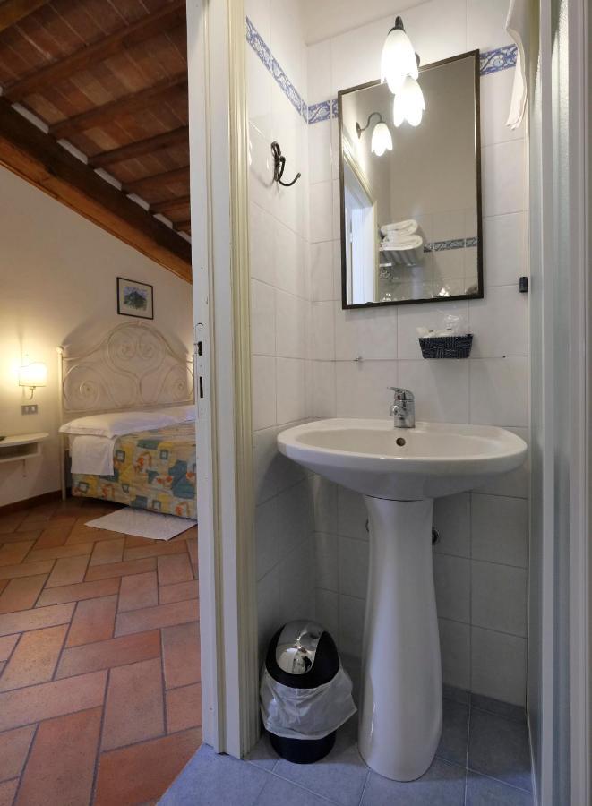 Oliviera Camere Pienza Bagian luar foto