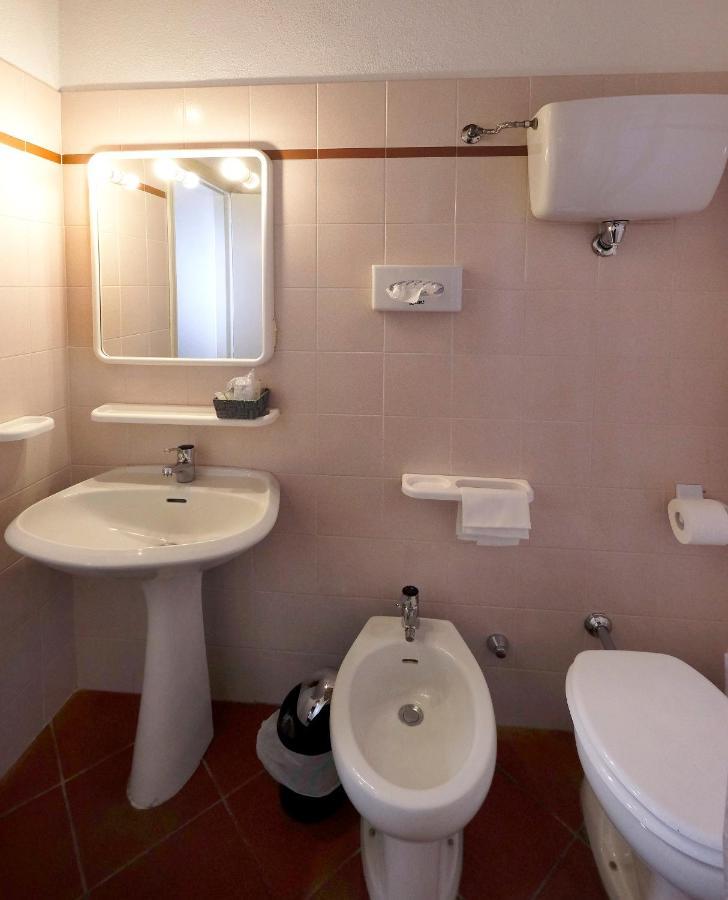 Oliviera Camere Pienza Bagian luar foto