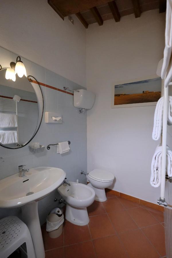 Oliviera Camere Pienza Bagian luar foto
