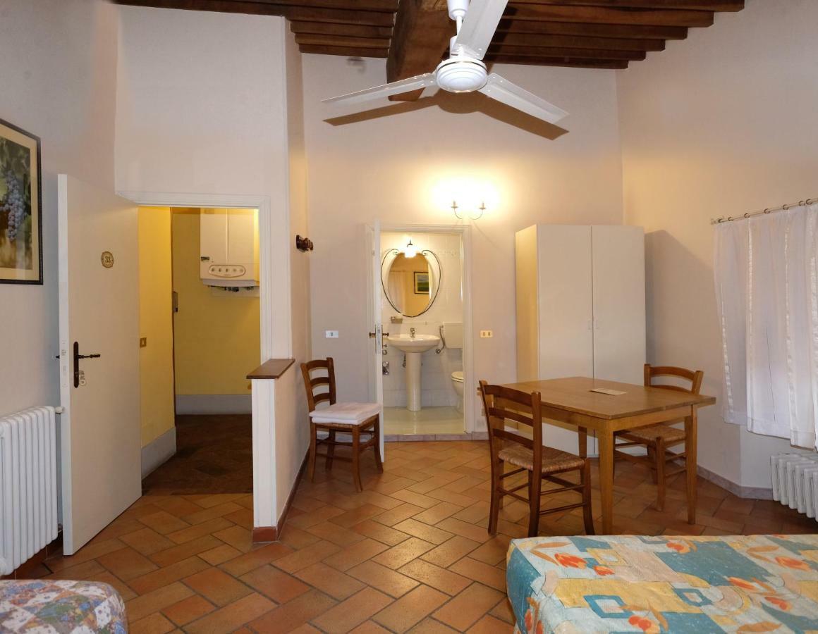 Oliviera Camere Pienza Bagian luar foto