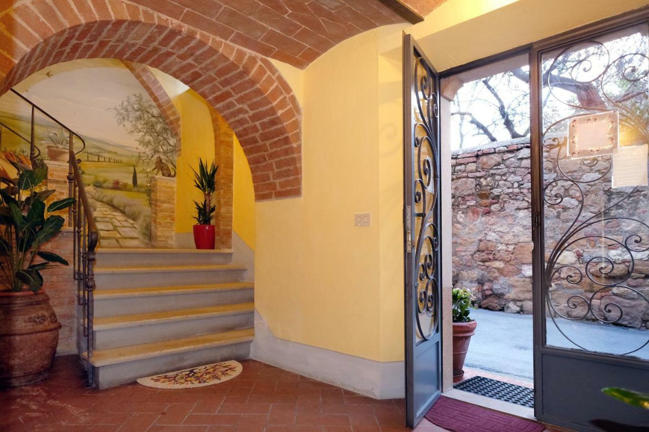 Oliviera Camere Pienza Bagian luar foto