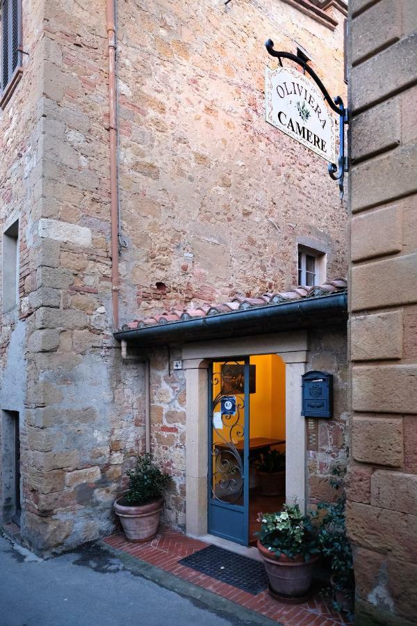 Oliviera Camere Pienza Bagian luar foto