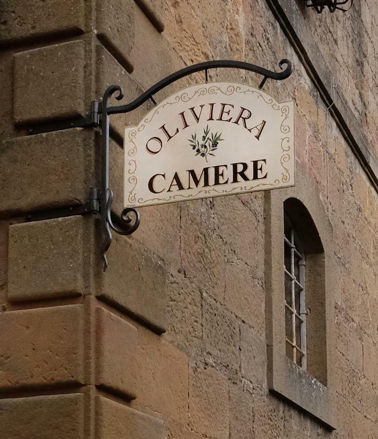 Oliviera Camere Pienza Bagian luar foto
